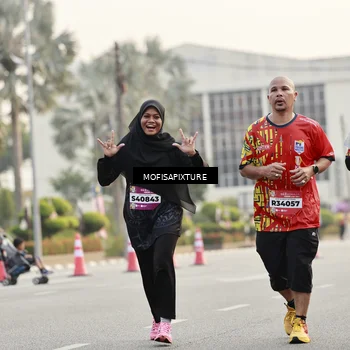 Runner Photo 5899248