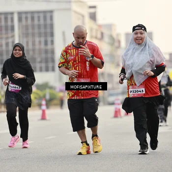 Runner Photo 5899253