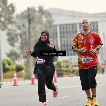Runner Photo 5899258