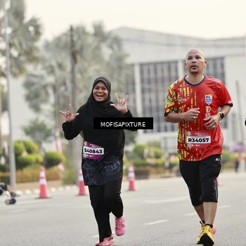 Runner Photo 5899260