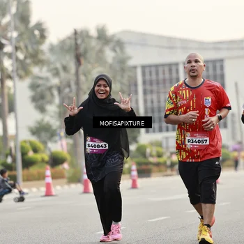Runner Photo 5899261