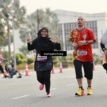 Runner Photo 5899278