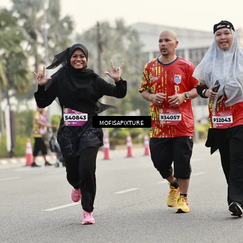 Runner Photo 5899279