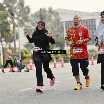 Runner Photo 5899299