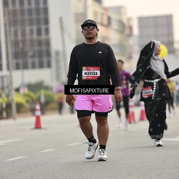 Runner Photo 5899309