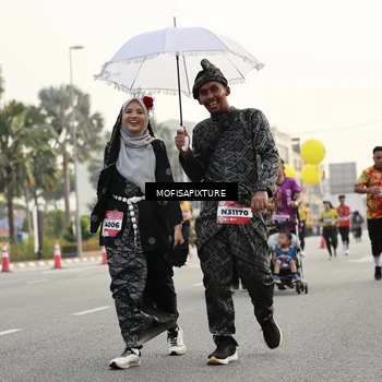 Runner Photo 5899404