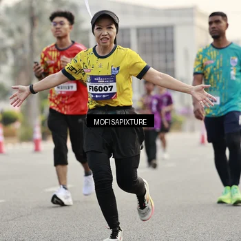 Runner Photo 5899476