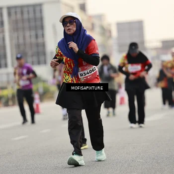 Runner Photo 5899517