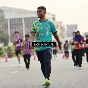 Runner Photo 5899530