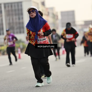 Runner Photo 5899533