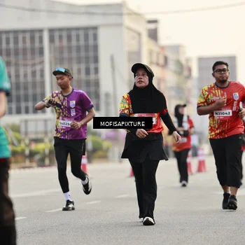 Runner Photo 5899537