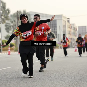 Runner Photo 5899611