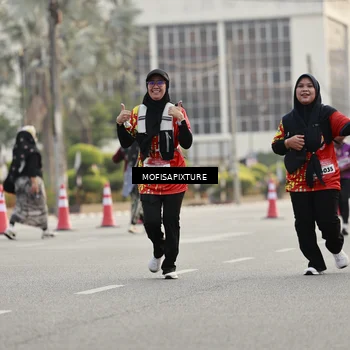 Runner Photo 5899690