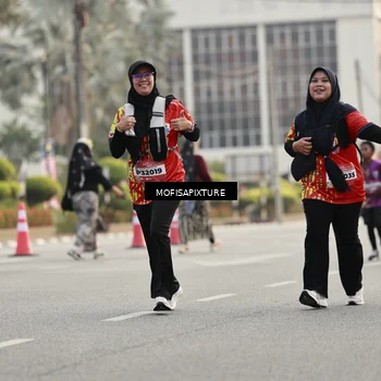Runner Photo 5899713