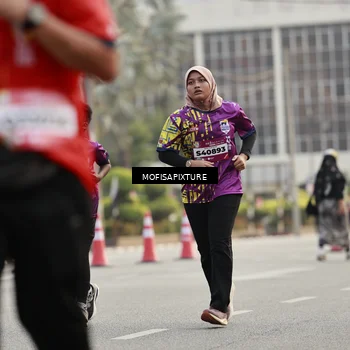 Runner Photo 5899774