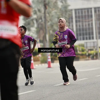 Runner Photo 5899779