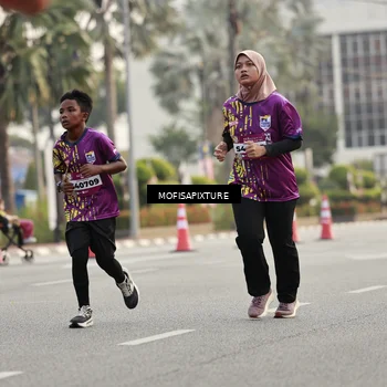 Runner Photo 5899793