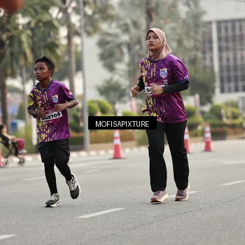 Runner Photo 5899801