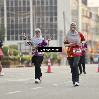Runner Photo 5899843