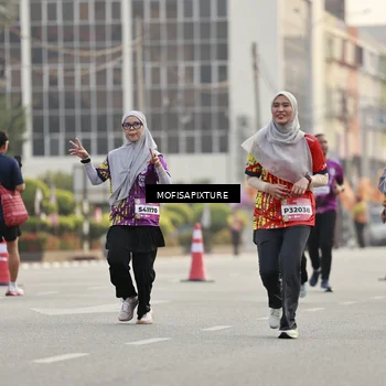Runner Photo 5899870