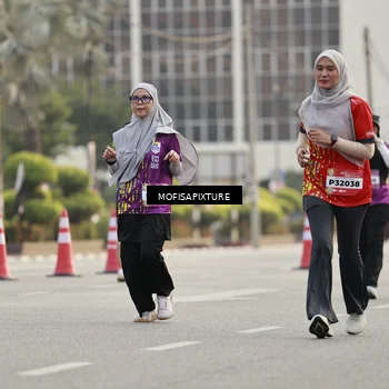 Runner Photo 5899878