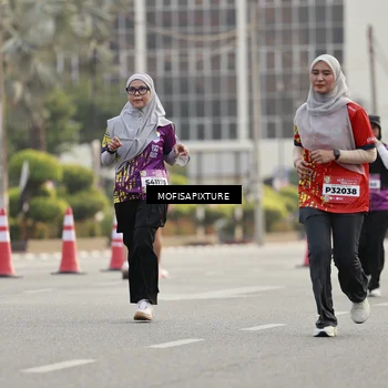 Runner Photo 5899879