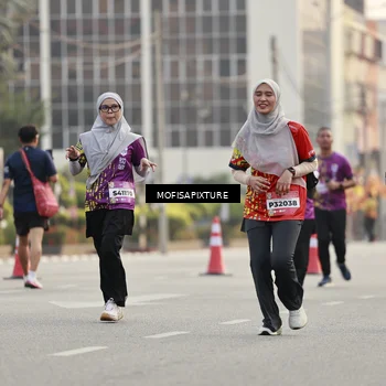 Runner Photo 5899880