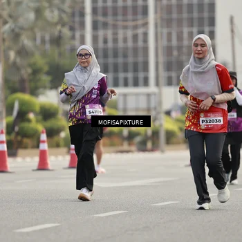 Runner Photo 5899886
