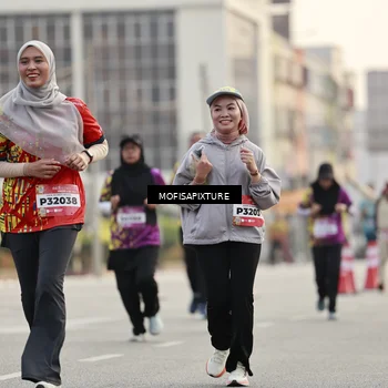 Runner Photo 5899898
