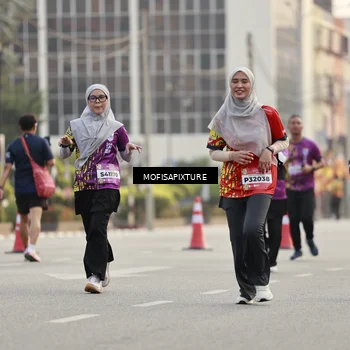 Runner Photo 5899902