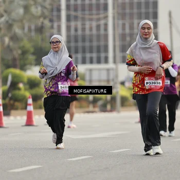 Runner Photo 5899909