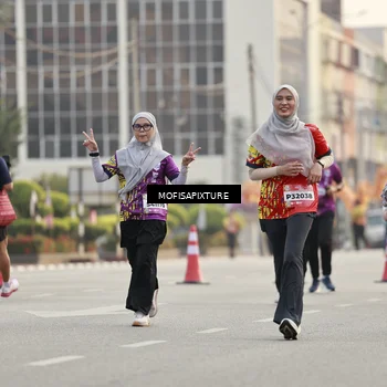 Runner Photo 5899921