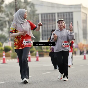 Runner Photo 5899945