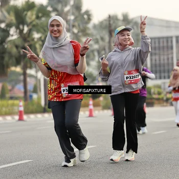 Runner Photo 5900012