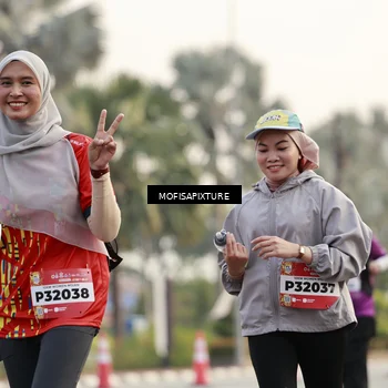 Runner Photo 5900032