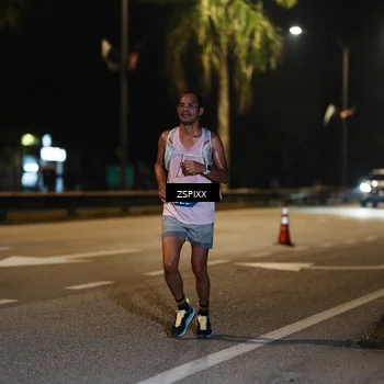 Runner Photo 5900045