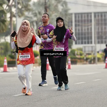 Runner Photo 5900056