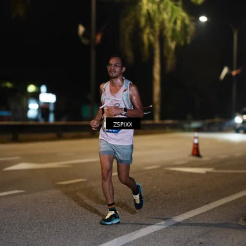 Runner Photo 5900062