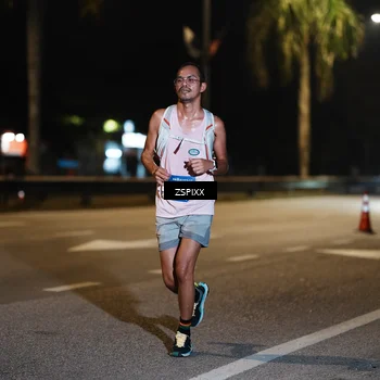 Runner Photo 5900076