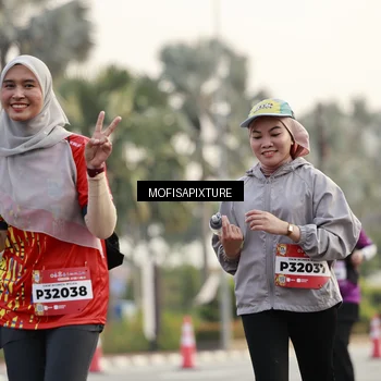 Runner Photo 5900098