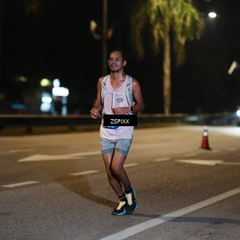 Runner Photo 5900101