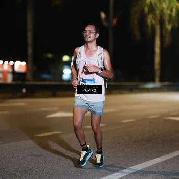 Runner Photo 5900119