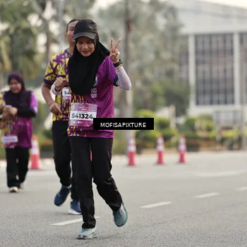 Runner Photo 5900145