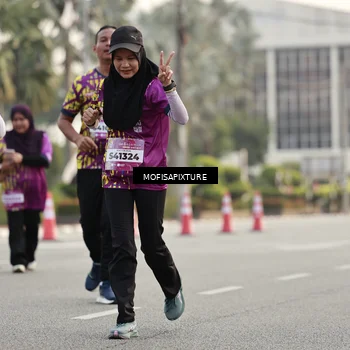 Runner Photo 5900154