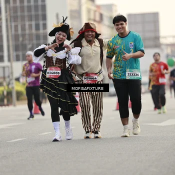Runner Photo 5900173