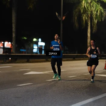 Runner Photo 5900177