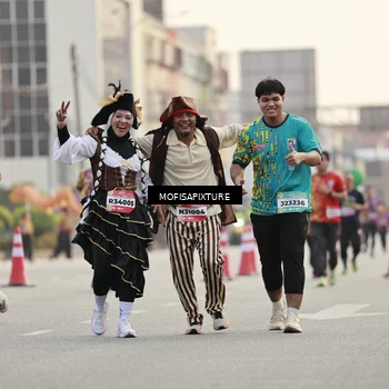 Runner Photo 5900182