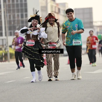 Runner Photo 5900185