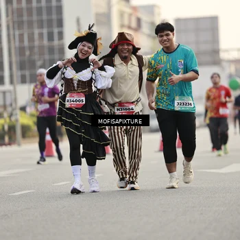 Runner Photo 5900203