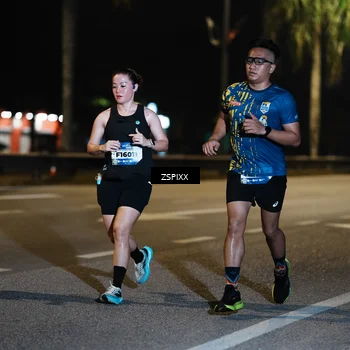 Runner Photo 5900250